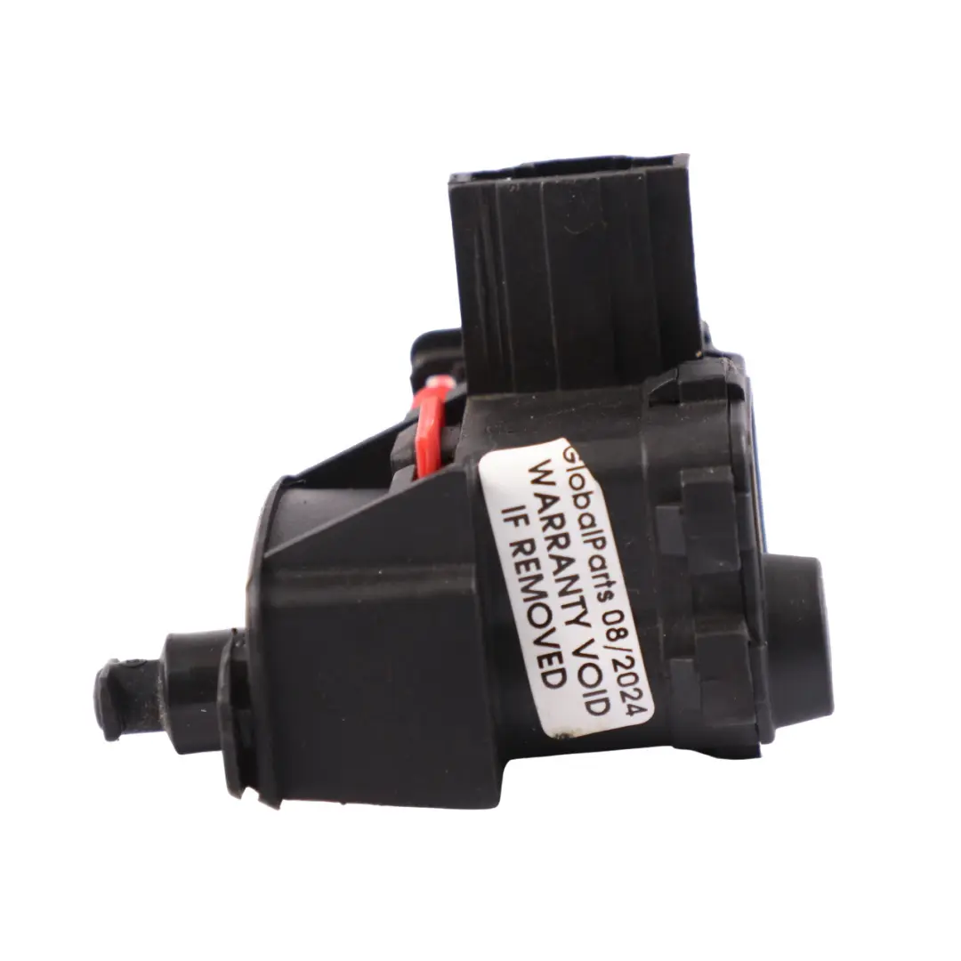 Audi A4 B8 Motor actuador liberación tapa depósito combustible - SKU 8K0862153F - Número de pieza 8K0862153F