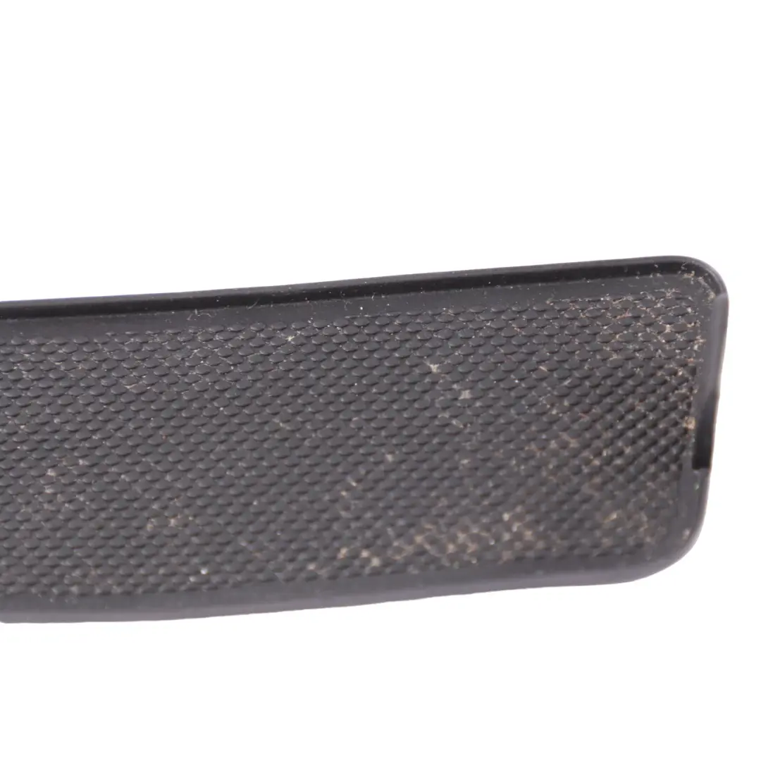 Mittelkonsole Gummieinlage Matte Abdeckplatte für Audi A4 B8 mit Teilenummer 8K0863328 Audi A4 B8 Mittelkonsole Gummieinlage Matte Abdeckplatte - SKU 8K0863328 - Teilenummer 8K0863328