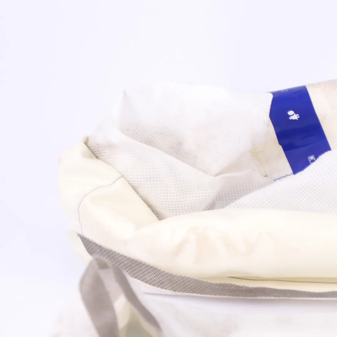 Poduszka Powietrzna Kurtyna Airbag Prawa Górna do Audi A4 B8 o numerze 8K0880742F Audi A4 B8 Poduszka Powietrzna Kurtyna Airbag Prawa Górna - SKU 8K0880742F - Numer Części 8K0880742F