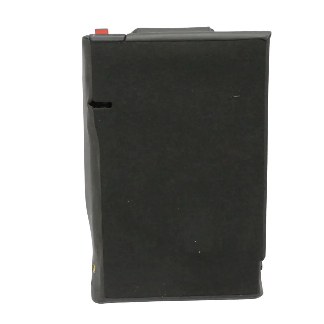 Audi A4 B8 Recouvrement dossier gauche banquette arrière en cuir noir Soul - SKU 8K0885805P - Numéro de pièce 8K0885805P