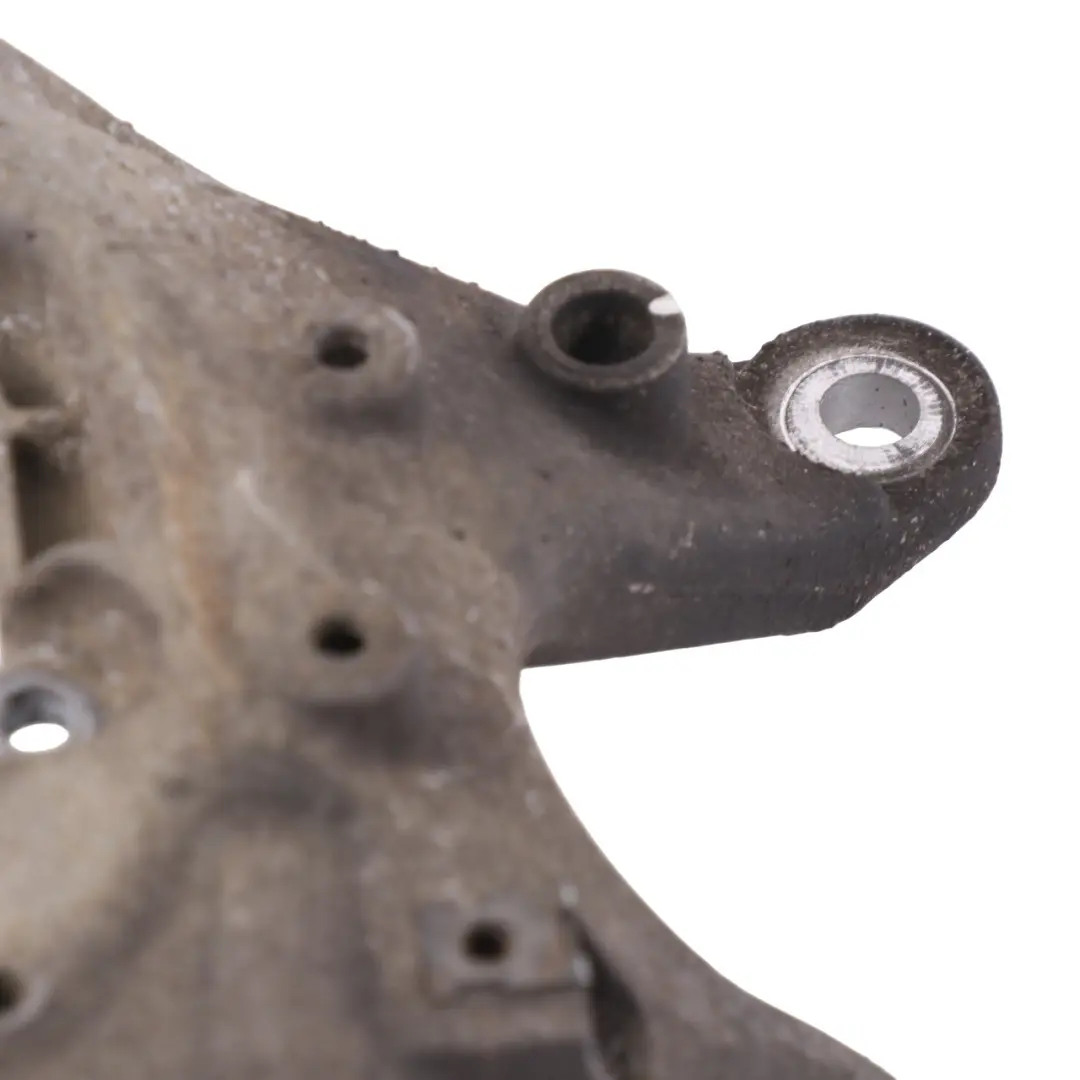 Audi A4 B8 2.0 TDI Supporto motore della trasmissione automatica - SKU 8K0899263 - Numero di parte 8K0899263
