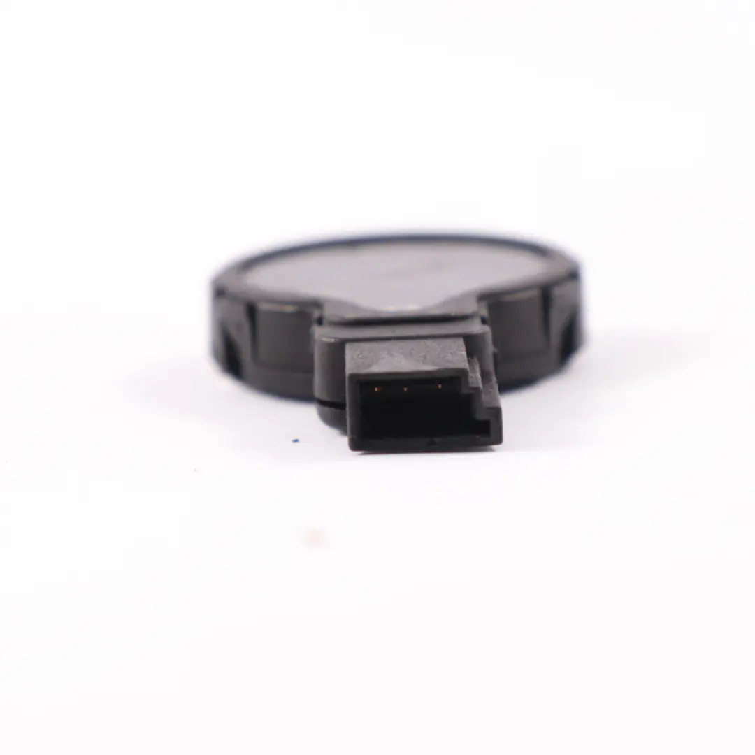 parabrezza anteriore luce pioggia sensore solare unità per Audi A6 C6 con numero di parte 8K0955559D Audi A6 C6 parabrezza anteriore luce pioggia sensore solare unità - SKU 8K0955559D - Numero di parte 8K0955559D