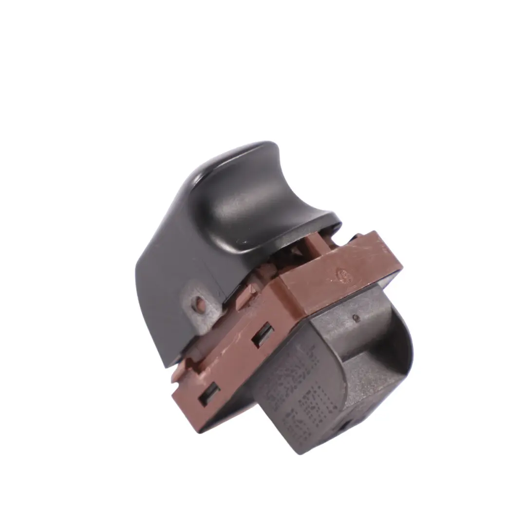 Audi A4 B8 8K Pulsante apertura bagagliaio - SKU 8K0959831A - Numero di parte 8K0959831A