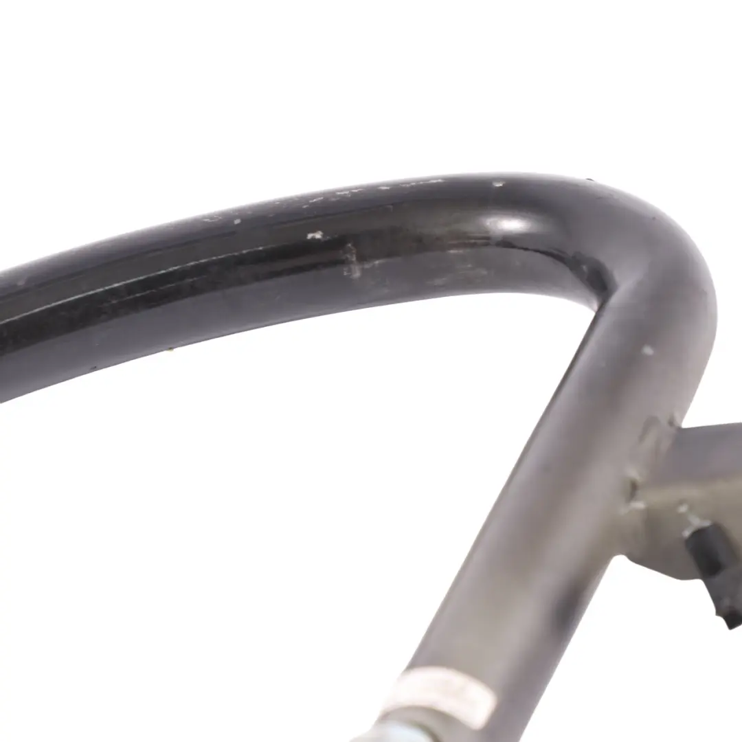 Zawias Klapy Bagażnika Prawy Tył Czarny do Audi A4 B8 Sedan o numerze 8K5827302J-PHB Audi A4 B8 Sedan Zawias Klapy Bagażnika Prawy Tył Czarny - SKU 8K5827302J-PHB - Numer Części 8K5827302J-PHB