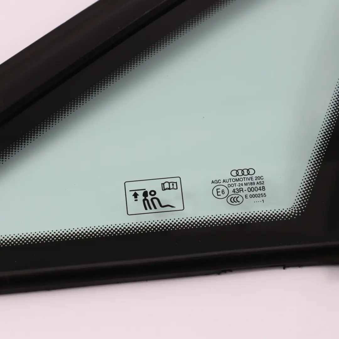 Ventana Trasera Triángulo Vidrio Derecho AS2 para Audi A4 B8 con número de pieza 8K5845300G Audi A4 B8 Ventana Trasera Triángulo Vidrio Derecho AS2 - SKU 8K5845300G - Número de pieza 8K5845300G