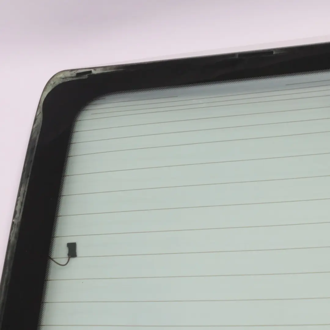 Szyba Tył Tylna AS2 do Audi A4 B8 Sedan o numerze 8K5845501 Audi A4 B8 Sedan Szyba Tył Tylna AS2 - SKU 8K5845501 - Numer Części 8K5845501