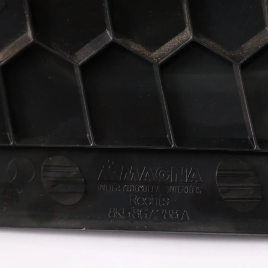 Audi A4 B8 Copertura Colonna C Colonna Trim posteriore destra Nero - SKU 8K5867288A - Numero di parte 8K5867288A