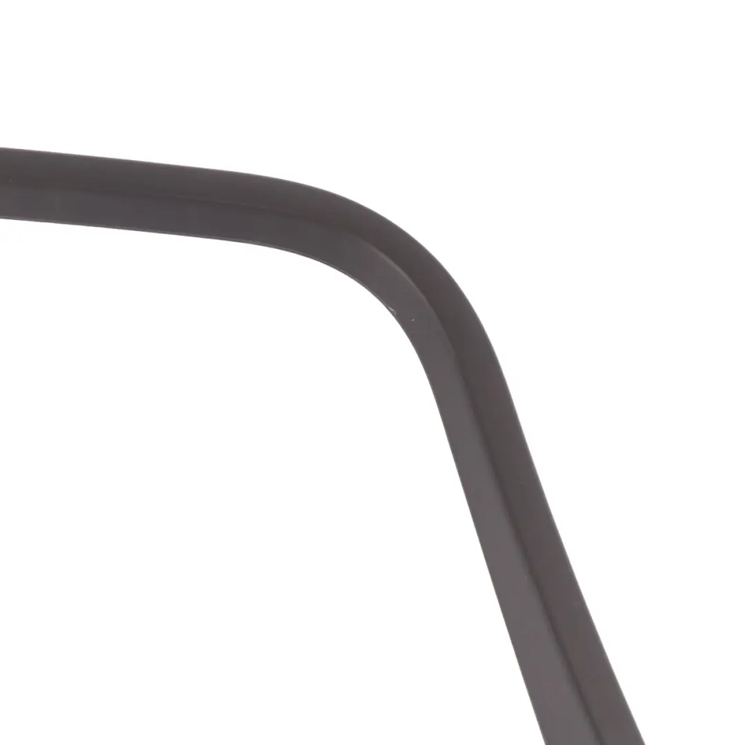 Window Seal Door Rear Left N/S Gasket Frame Rubber to Audi A4 B8 with Part number 8K5867671 Audi A4 B8 Window Seal Door Rear Left N/S Gasket Frame Rubber - SKU 8K5867671 - Part number 8K5867671