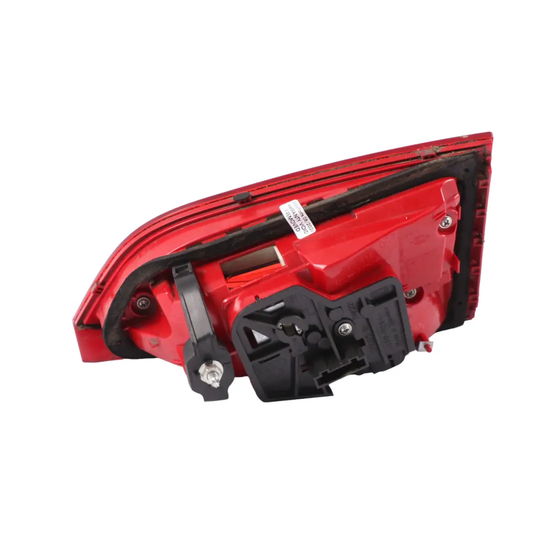 Audi A4 B8 Saloon Feu arrière gauche couvercle coffre LED 8K5945093D - SKU 8K5945093K - Numéro de pièce 8K5945093K