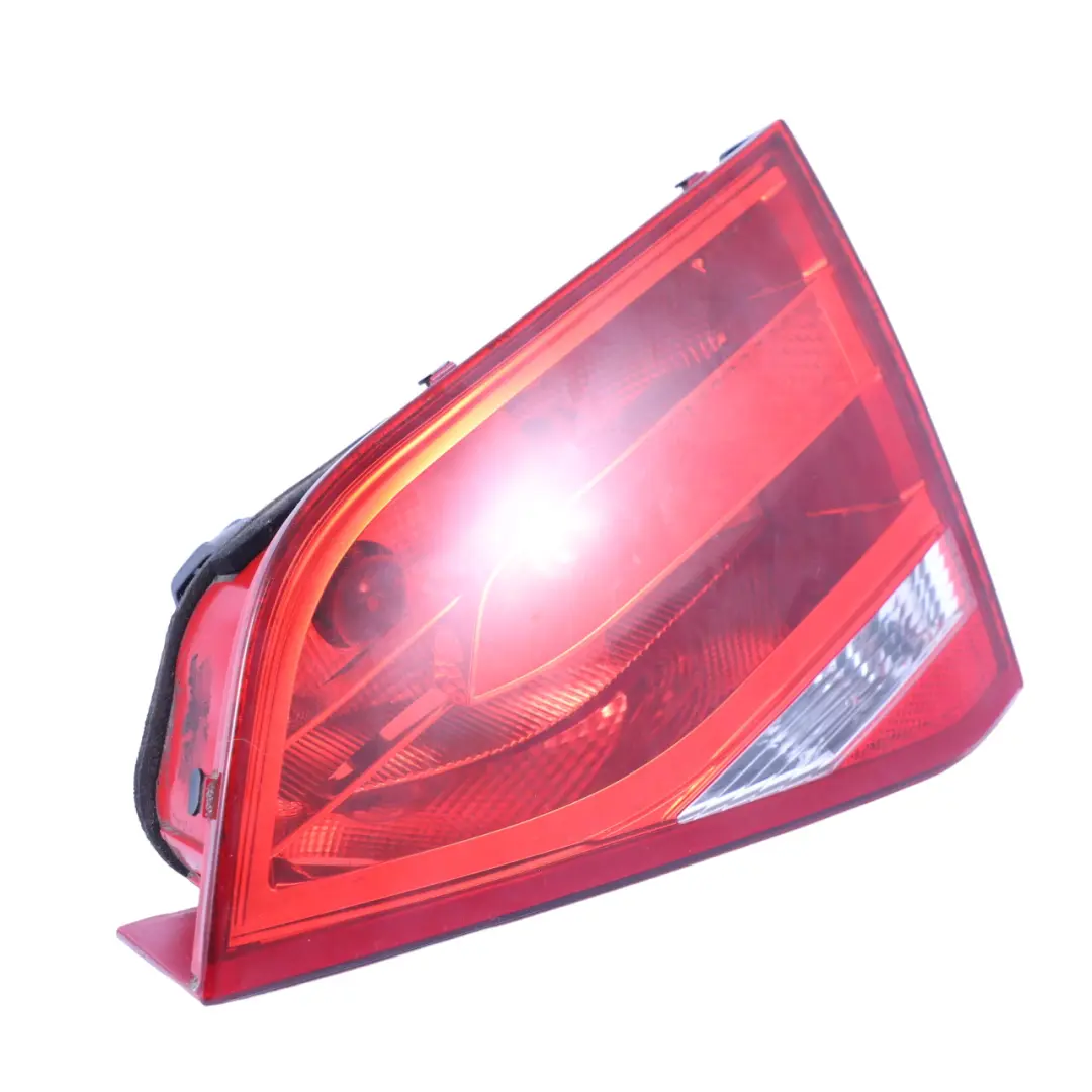 Trunk Lid Tail Light Lamp Rear Right O/S to Audi A4 B8 Saloon with Part number 8K5945094D Audi A4 B8 Saloon Trunk Lid Tail Light Lamp Rear Right O/S - SKU 8K5945094D - Part number 8K5945094D