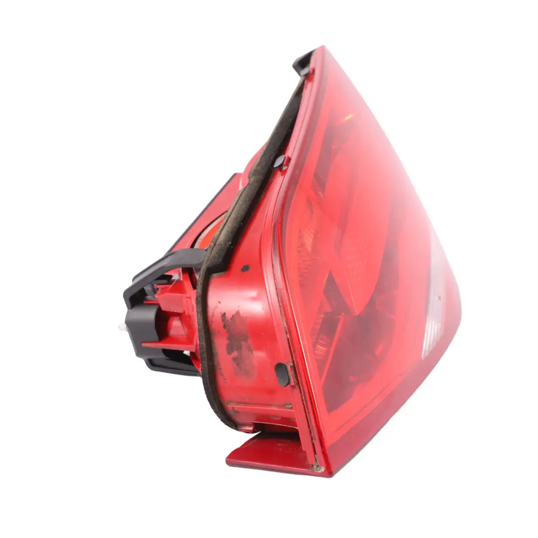 Audi A4 B8 Limousine Hinten Rechts Kofferraumklappe Rücklicht Lampe - SKU 8K5945094D - Teilenummer 8K5945094D