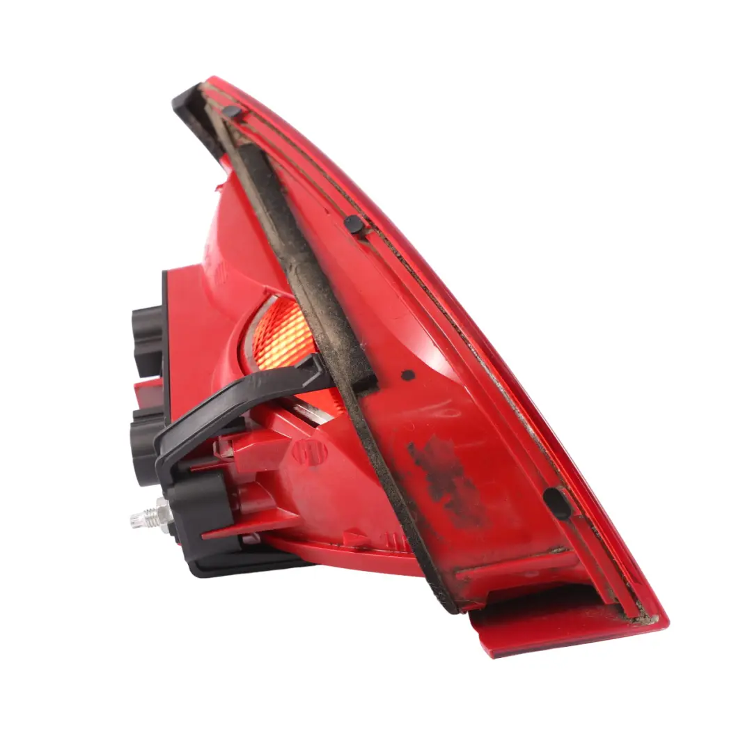Audi A4 B8 Limousine Hinten Rechts Kofferraumklappe Rücklicht Lampe - SKU 8K5945094D - Teilenummer 8K5945094D