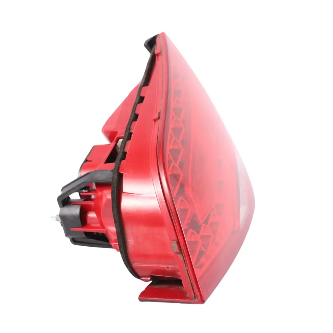 posteriore destra Baule coperchio fanale posteriore LED per Audi A4 B8 con numero di parte 8K5945094K Audi A4 B8 posteriore destra Baule coperchio fanale posteriore LED - SKU 8K5945094K - Numero di parte 8K5945094K