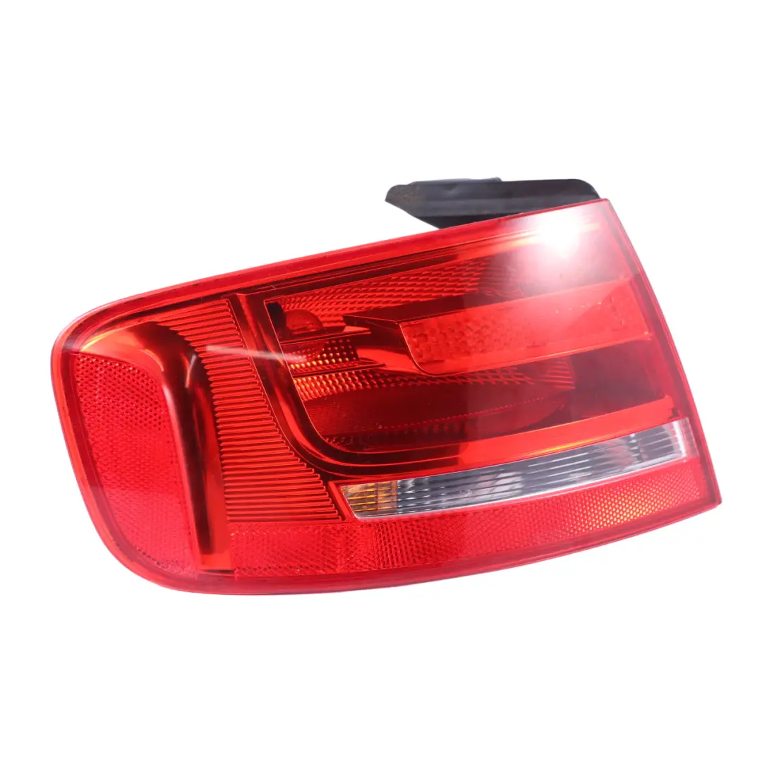Lamp Tail Light Side Panel Rear Left N/S to Audi A4 B8 Saloon with Part number 8K5945095D Audi A4 B8 Saloon Lamp Tail Light Side Panel Rear Left N/S - SKU 8K5945095D - Part number 8K5945095D