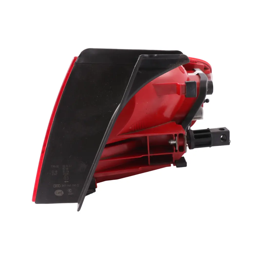 Fanale Posteriore Laterale Posteriore Sinistro per Audi A4 B8 Berlina con numero di parte 8K5945095D Audi A4 B8 Berlina Fanale Posteriore Laterale Posteriore Sinistro - SKU 8K5945095D - Numero di parte 8K5945095D