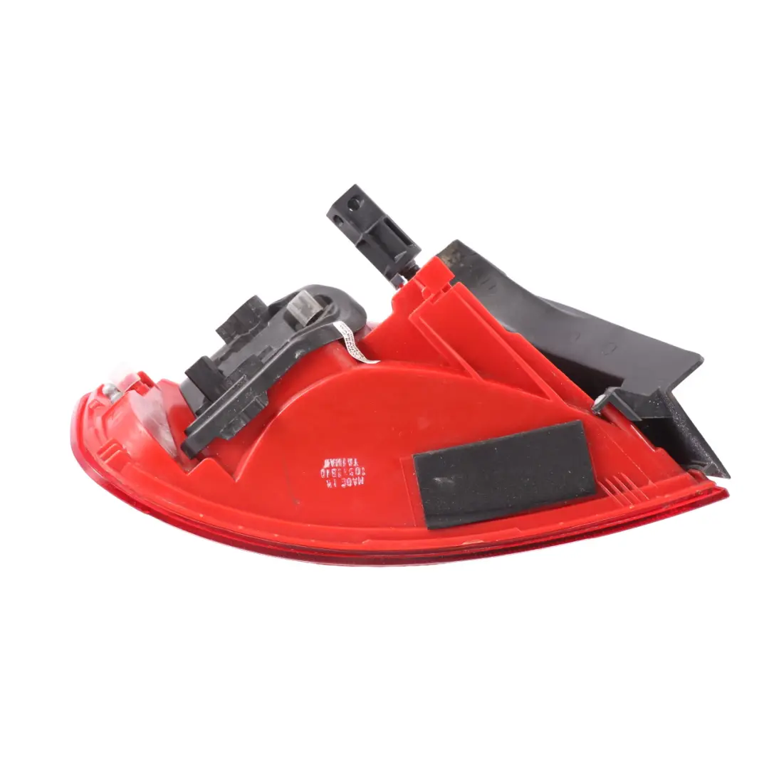 Audi A4 B8 Sedan Lampa Światło Tylne Prawe Tył Prawo - SKU 8K5945096D - Numer Części 8K5945096D