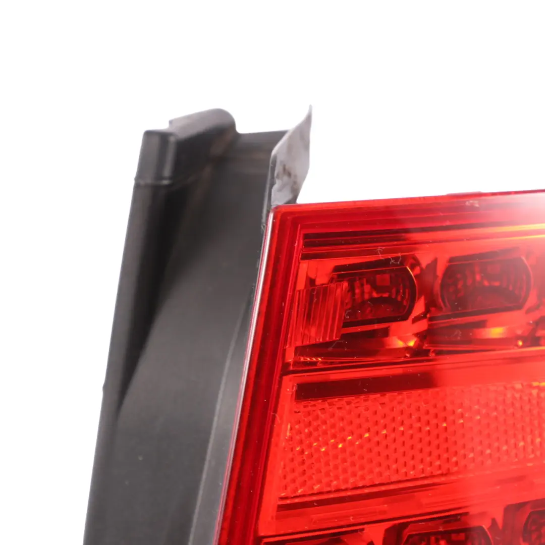 Hinten Rechts Lampe Rücklicht Seitenwand Audi A4 B8 Limousine - SKU 8K5945096K - Teilenummer 8K5945096K