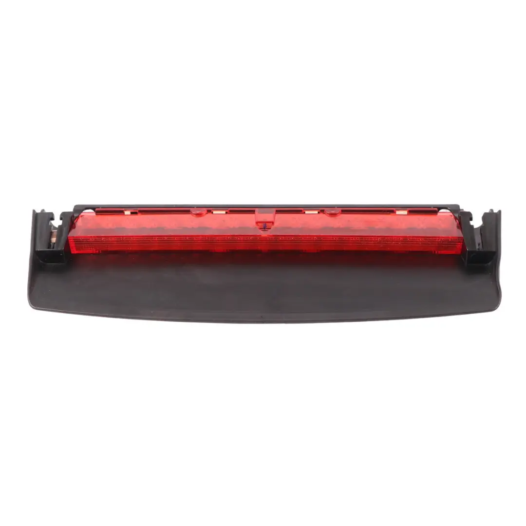 Audi A4 B8 Trzecie Światło Stop - SKU 8K5945097 - Numer Części 8K5945097