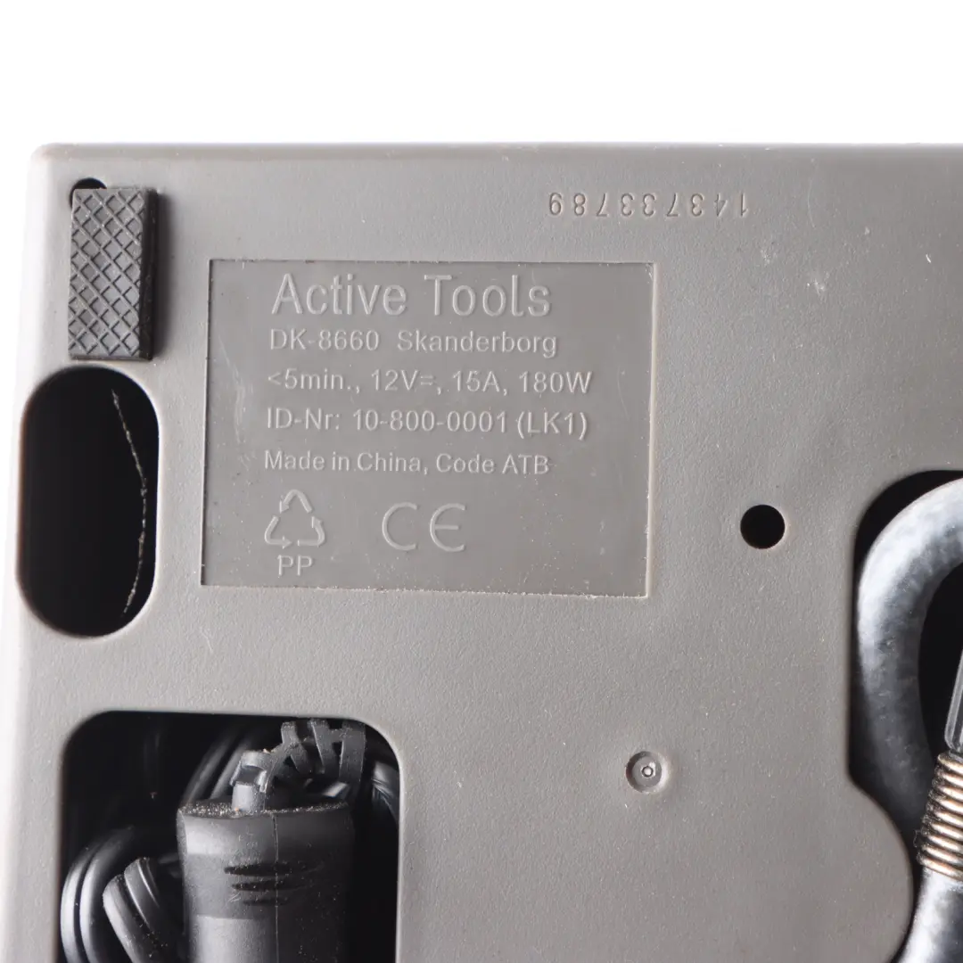 6J Tyre Inflation Air Pump Compressor Repair Tool to Seat Ibiza with Part number 8P0012615C Seat Ibiza 6J Tyre Inflation Air Pump Compressor Repair Tool - SKU 8P0012615C - Part number 8P0012615C