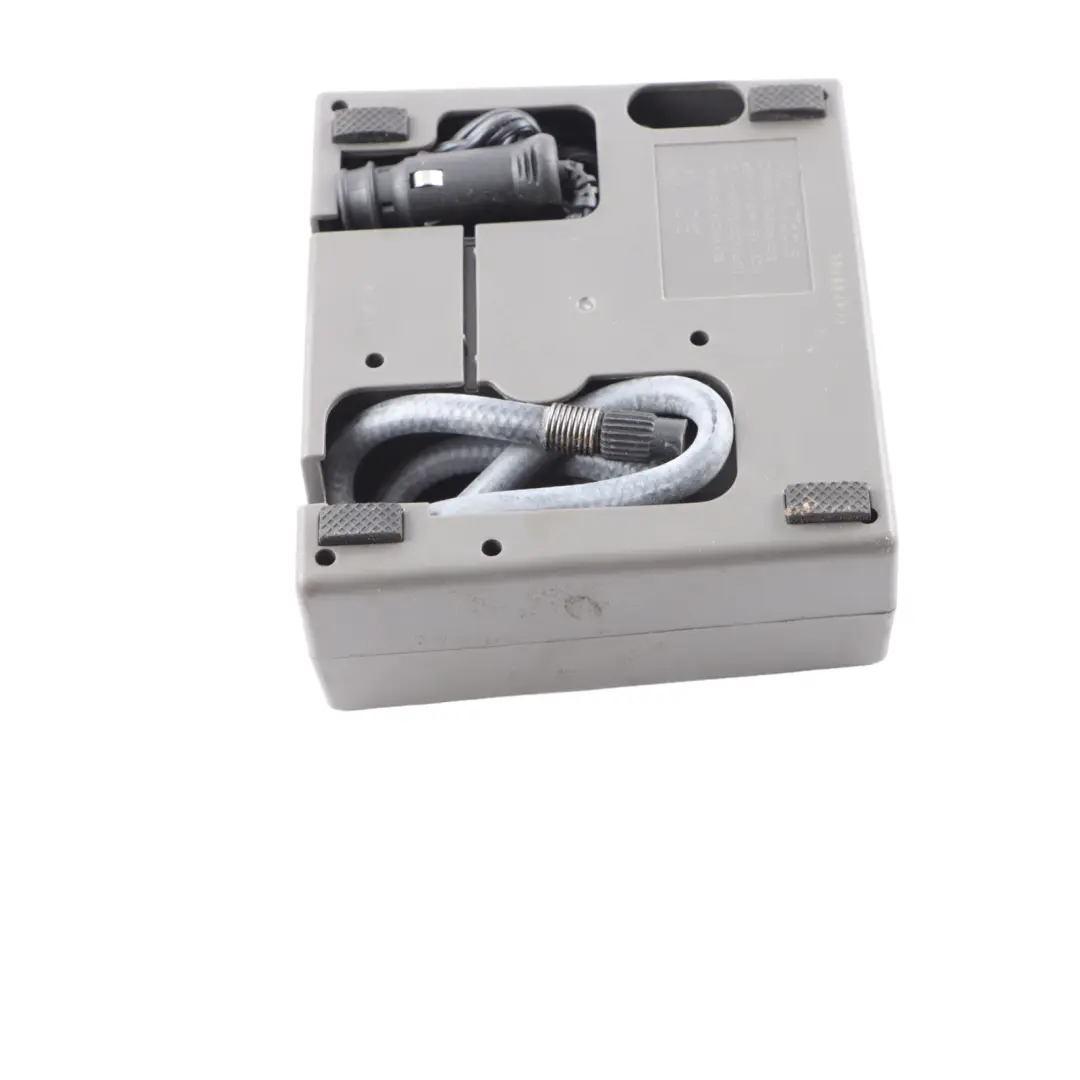 6J Gonflage pneus Pompe air Compresseur Outil réparation pour Seat Ibiza à propos du numéro de pièce 8P0012615C Seat Ibiza 6J Gonflage pneus Pompe air Compresseur Outil réparation - SKU 8P0012615C - Numéro de pièce 8P0012615C