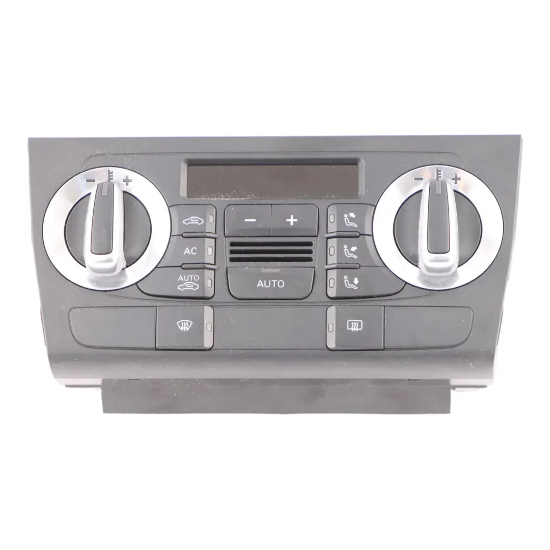 Audi A3 8P Dashboard Air Vent A/C Heater Climate Control Panel - SKU 8P0820043BM - Part number 8P0820043BM