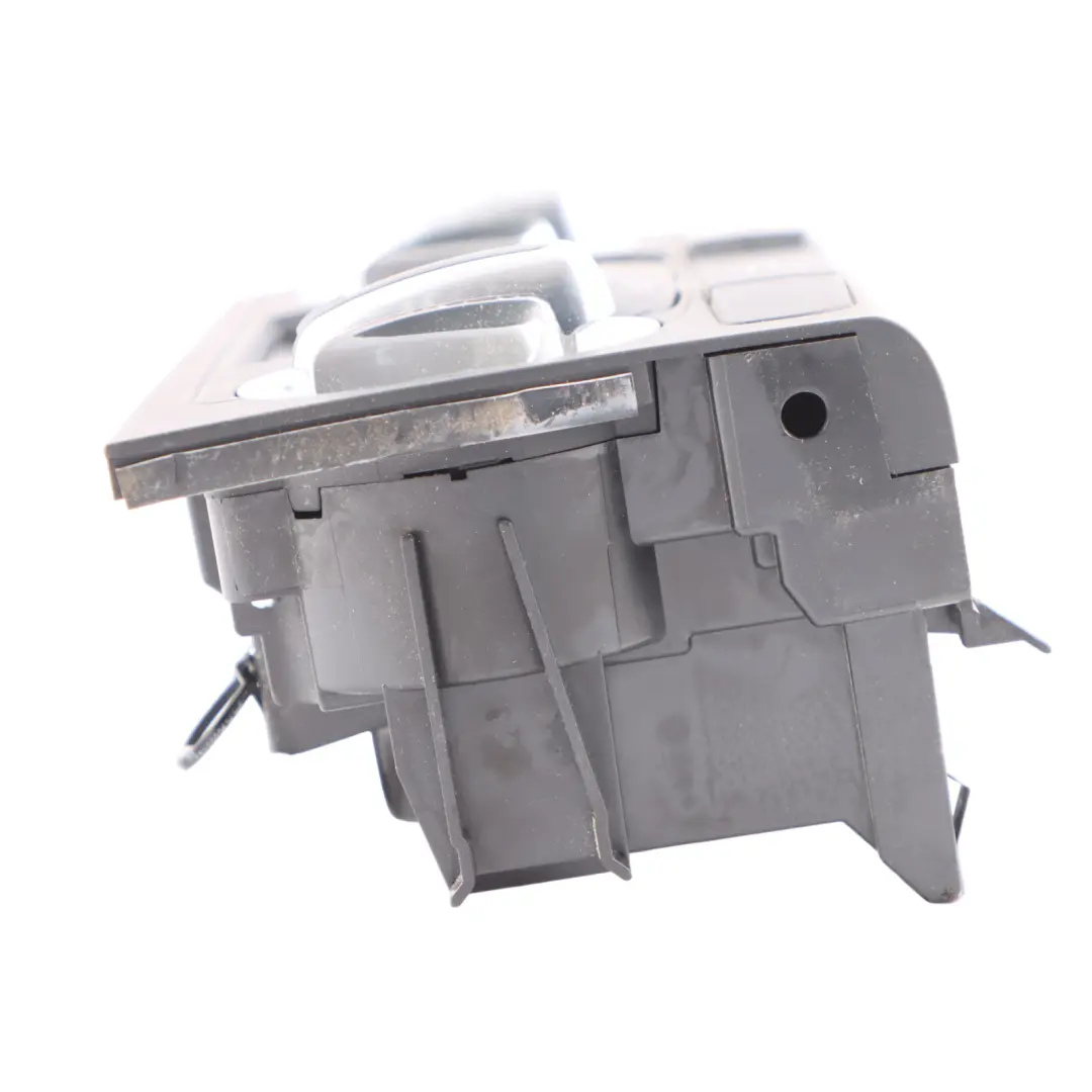 Audi A3 8P Dashboard Air Vent A/C Heater Climate Control Panel - SKU 8P0820043BM - Part number 8P0820043BM