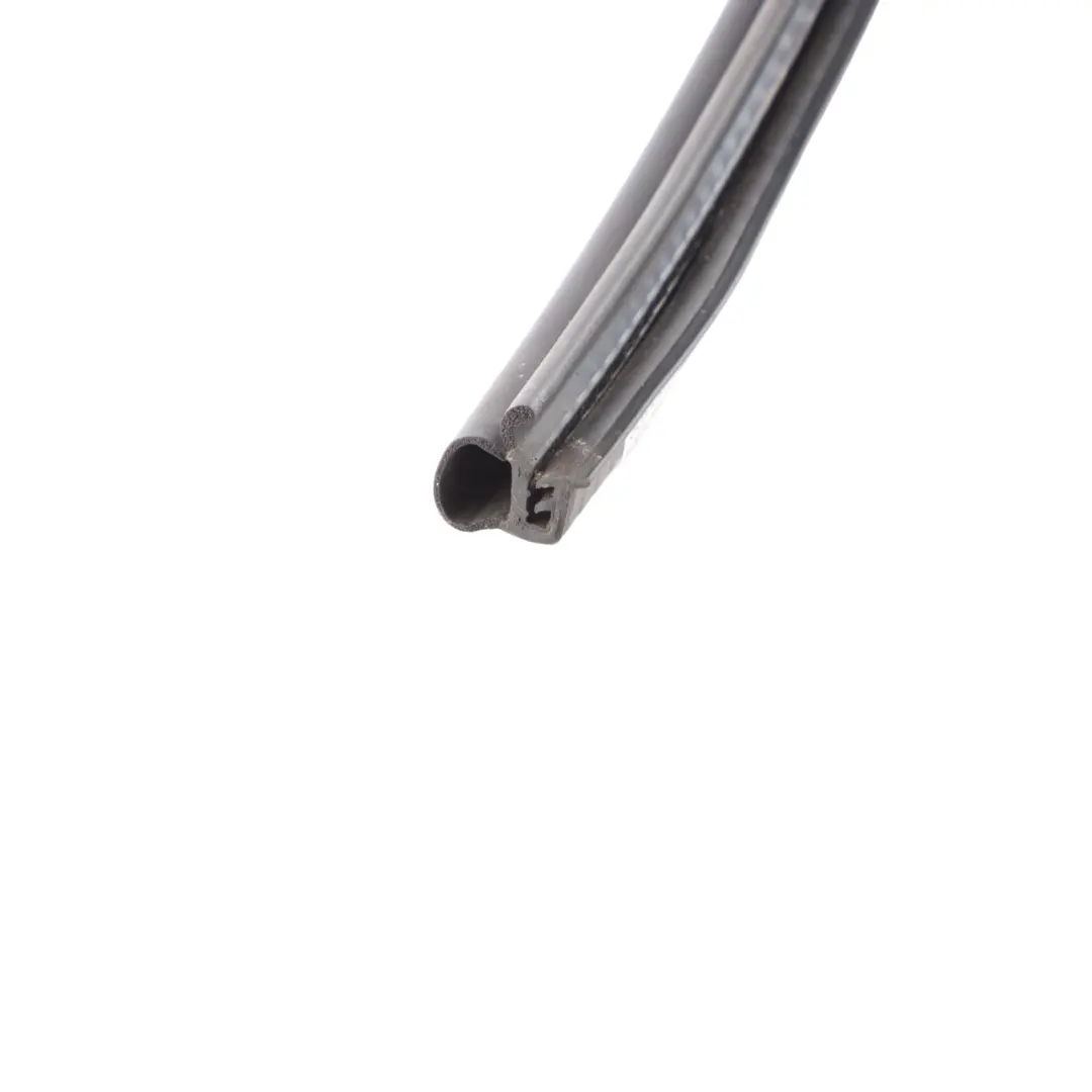 Audi A3 8P paratia sotto guarnizione guarnizione in gomma Scuttle - SKU 8P0823723B - Numero di parte 8P0823723B