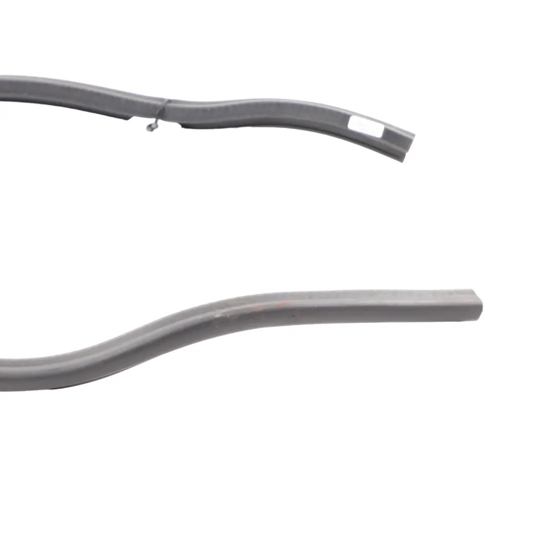 Audi A3 8P paratia sotto guarnizione guarnizione in gomma Scuttle - SKU 8P0823723B - Numero di parte 8P0823723B