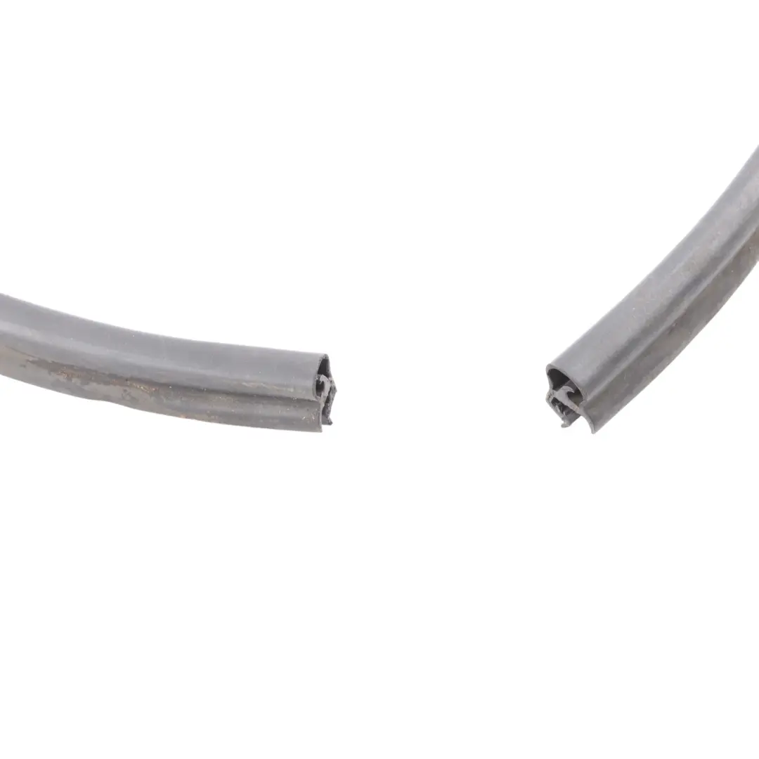 Audi A3 8P Front Hood Bonnet Strip Rubber Engine Gasket Seal - SKU 8P0823731B - Part number 8P0823731B