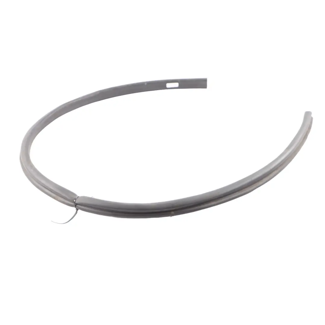 Audi A3 8P Striscia anteriore cofano motore gomma guarnizione tenuta - SKU 8P0823731B - Numero di parte 8P0823731B