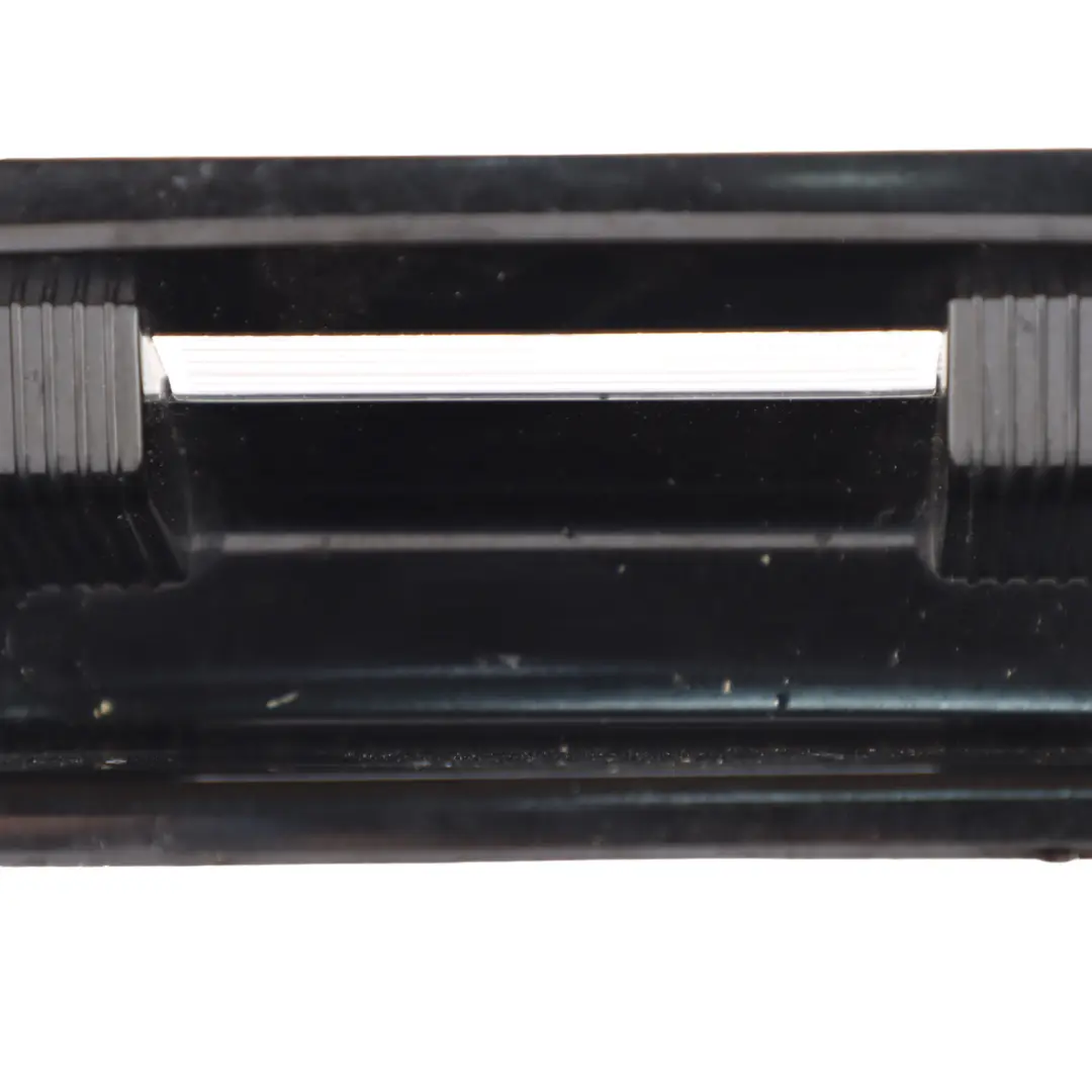 Panneau garniture console tableau bord avant Cendrier Noir pour Audi A3 8P à propos du numéro de pièce 8P0857575 Audi A3 8P Panneau garniture console tableau bord avant Cendrier Noir - SKU 8P0857575 - Numéro de pièce 8P0857575