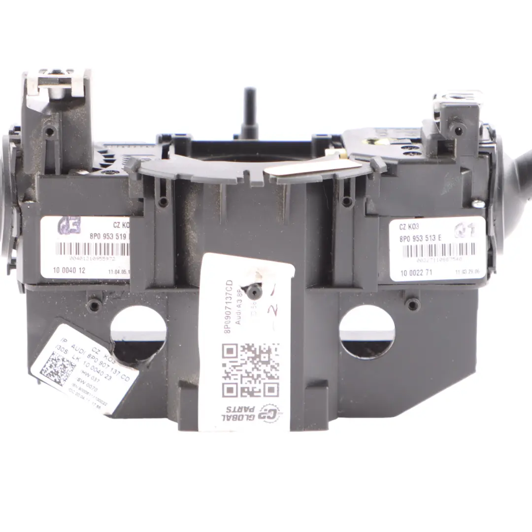 Interruttore cluster colonna tergicristalli indicatori direzione per Audi A3 8P con numero di parte 8P0907137CD Audi A3 8P Interruttore cluster colonna tergicristalli indicatori direzione - SKU 8P0907137CD - Numero di parte 8P0907137CD