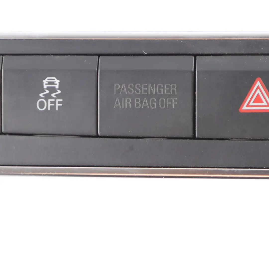 Interruttore Pannello Consol Central Cruscotto Start Stop per Audi A3 8P con numero di parte 8P0927137CG Audi A3 8P Interruttore Pannello Consol Central Cruscotto Start Stop - SKU 8P0927137CG - Numero di parte 8P0927137CG