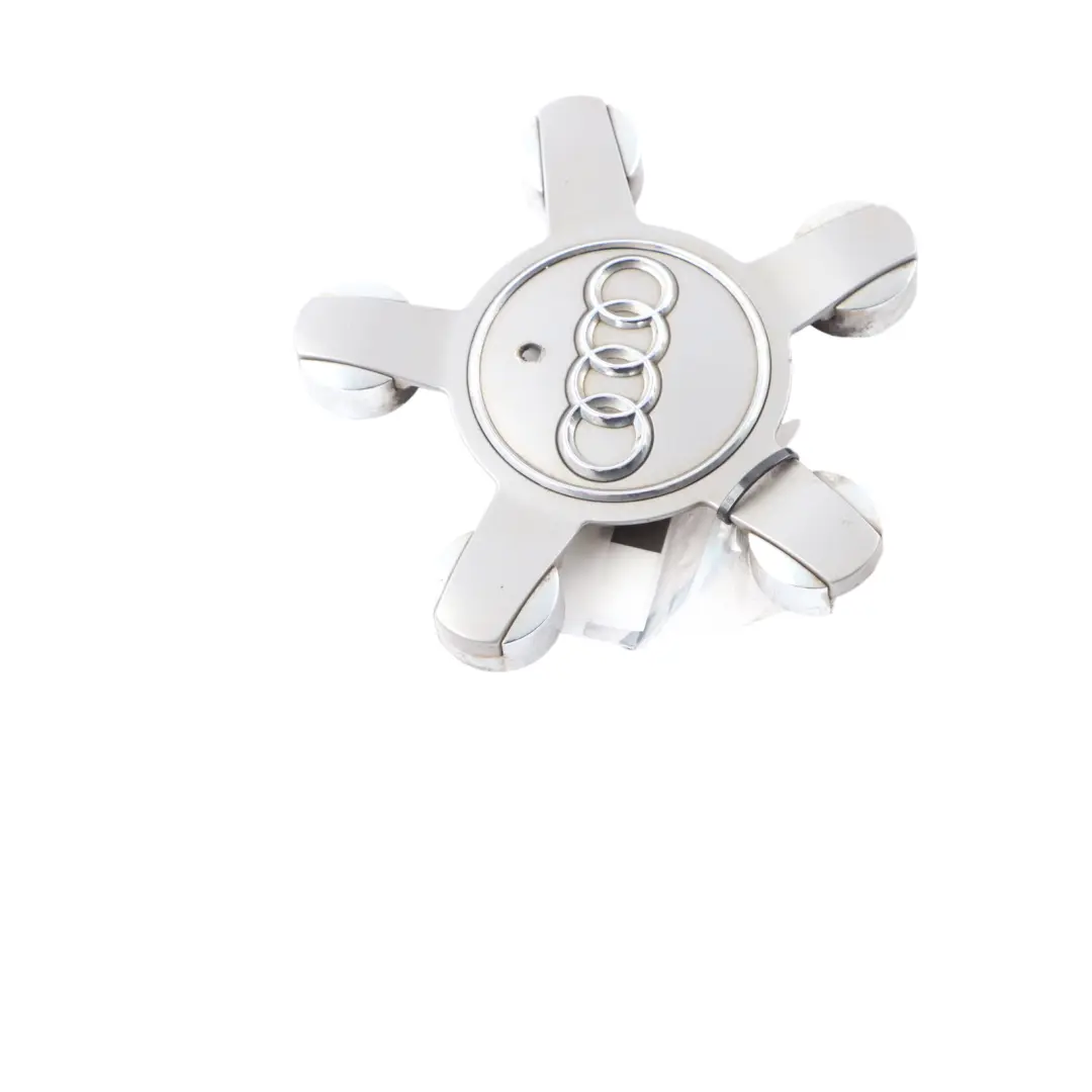 Coprimozzo Centro Ruota Argento per Audi A3 8V con numero di parte 8R0601165 Audi A3 8V Coprimozzo Centro Ruota Argento - SKU 8R0601165 - Numero di parte 8R0601165