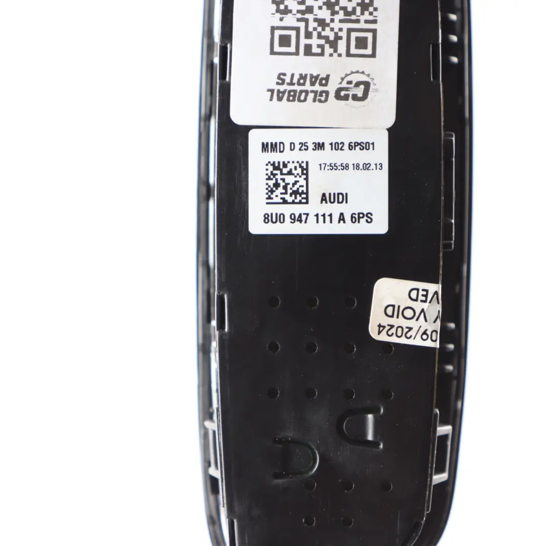 Audi A1 8X Sportback Lampe de lecture de pavillon de toit arrière - SKU 8U0947111A - Numéro de pièce 8U0947111A