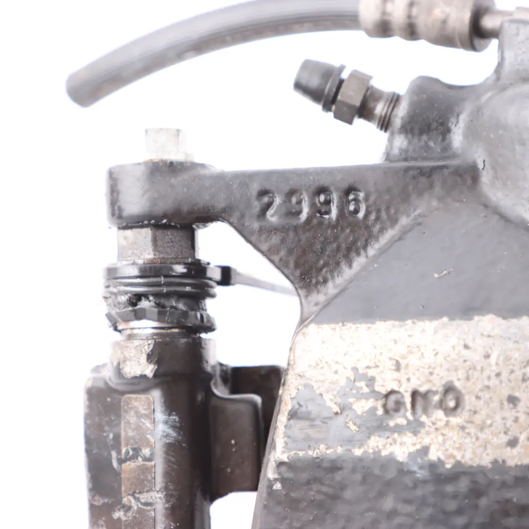 Bremssattel Audi S3 8V Seat Leon Cupra 3 Vorne Rechts Träger für mit Teilenummer 8V0615124E Bremssattel Audi S3 8V Seat Leon Cupra 3 Vorne Rechts Träger - SKU 8V0615124E - Teilenummer 8V0615124E