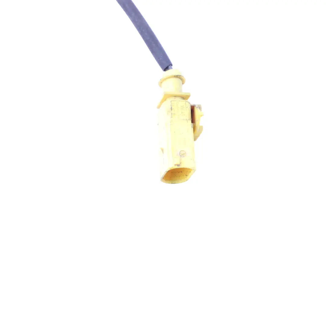 Audi A3 8V Actionneur de charnière de capot avant gauche - SKU 8V0823823F - Numéro de pièce 8V0823823F