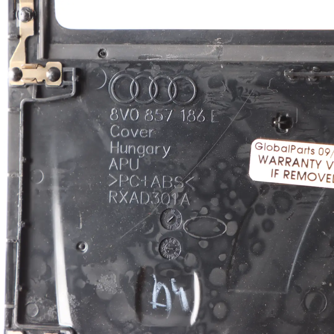 Audi A3 S3 8V Écran multimédia l'écran ambiant Garniture tableau bord - SKU 8V0857186E - Numéro de pièce 8V0857186E