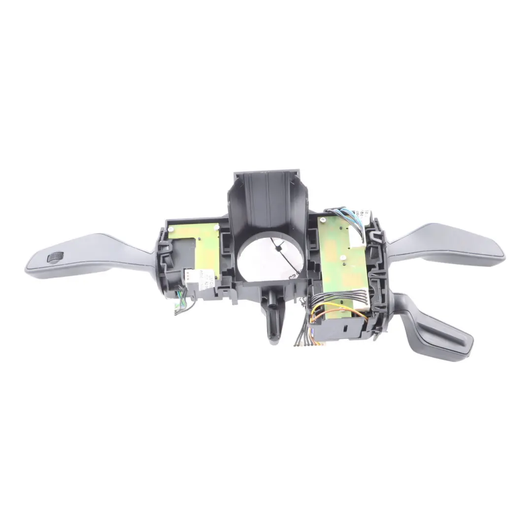 Interruttore Piantone Dello Sterzo Indicatore Stalk per Audi A3 8V con numero di parte 8V0953521HB Audi A3 8V Interruttore Piantone Dello Sterzo Indicatore Stalk - SKU 8V0953521HB - Numero di parte 8V0953521HB