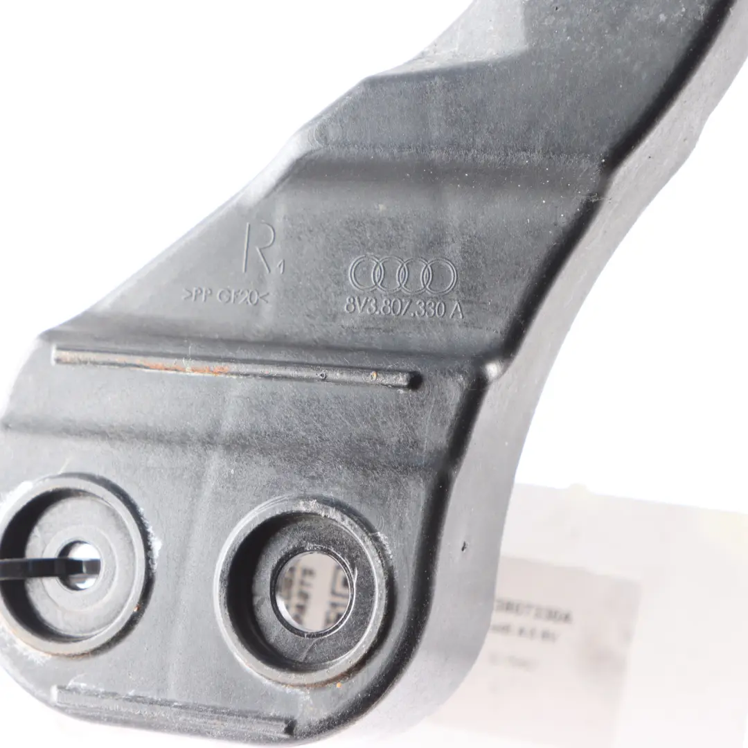 Sportback Staffa Paraurti Posteriore Destra Supporto per Audi A3 S3 8V con numero di parte 8V3807330A Audi A3 S3 8V Sportback Staffa Paraurti Posteriore Destra Supporto - SKU 8V3807330A - Numero di parte 8V3807330A