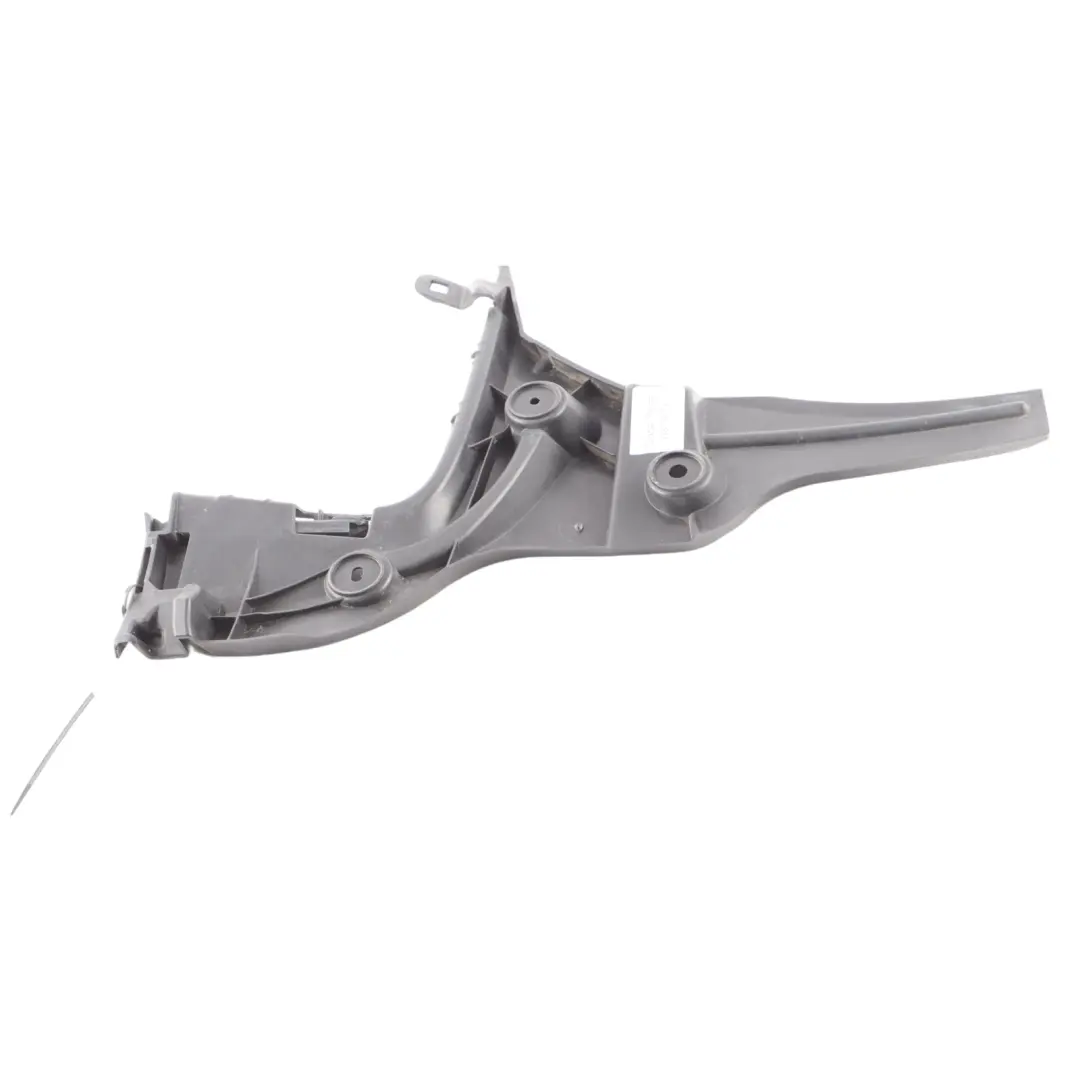 Sportback Soporte Parachoques Trasero Derecho Montaje 8V3807378B para Audi A3 S3 8V con número de pieza 8V3807377B Audi A3 S3 8V Sportback Soporte Parachoques Trasero Derecho Montaje 8V3807378B - SKU 8V3807377B - Número de pieza 8V3807377B