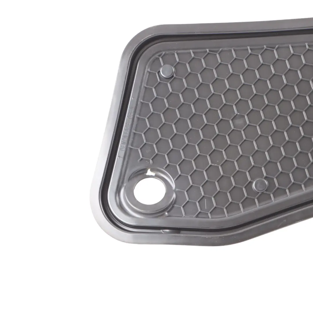 Audi A3 S3 8V Plaque d'isolation intérieure de porte avant gauche - SKU 8V3837915B - Numéro de pièce 8V3837915B