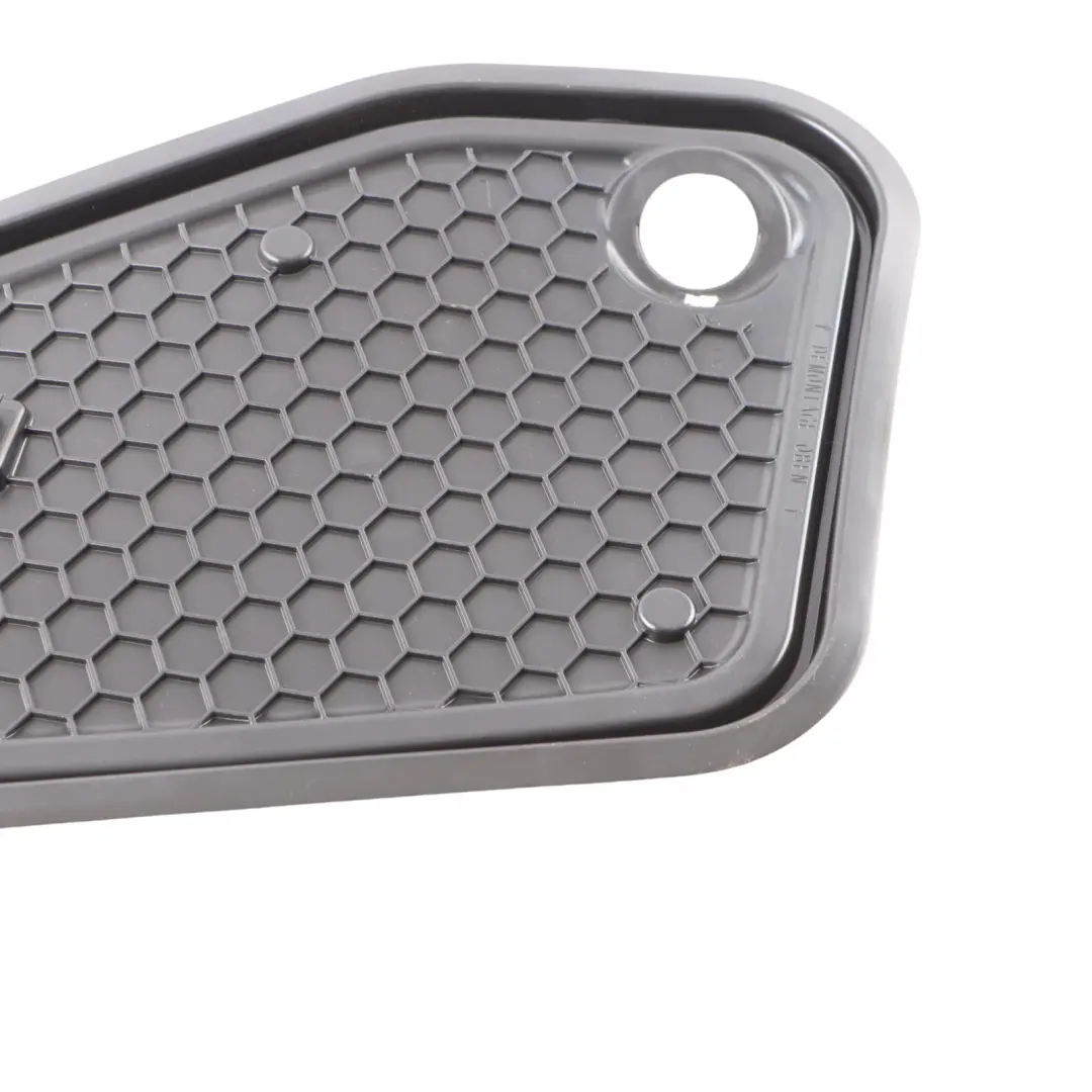 Audi A3 S3 8V Placa Aislante Tapa Interior Puerta Delantera Izquierda - SKU 8V3837915B - Número de pieza 8V3837915B