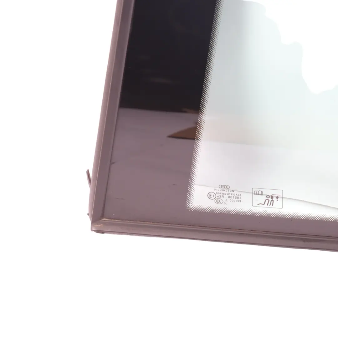 3Lato porta Vetro fisso quarto posteriore sinistro AS2 per Audi A3 S3 8V con numero di parte 8V3845299E Audi A3 S3 8V 3Lato porta Vetro fisso quarto posteriore sinistro AS2 - SKU 8V3845299E - Numero di parte 8V3845299E