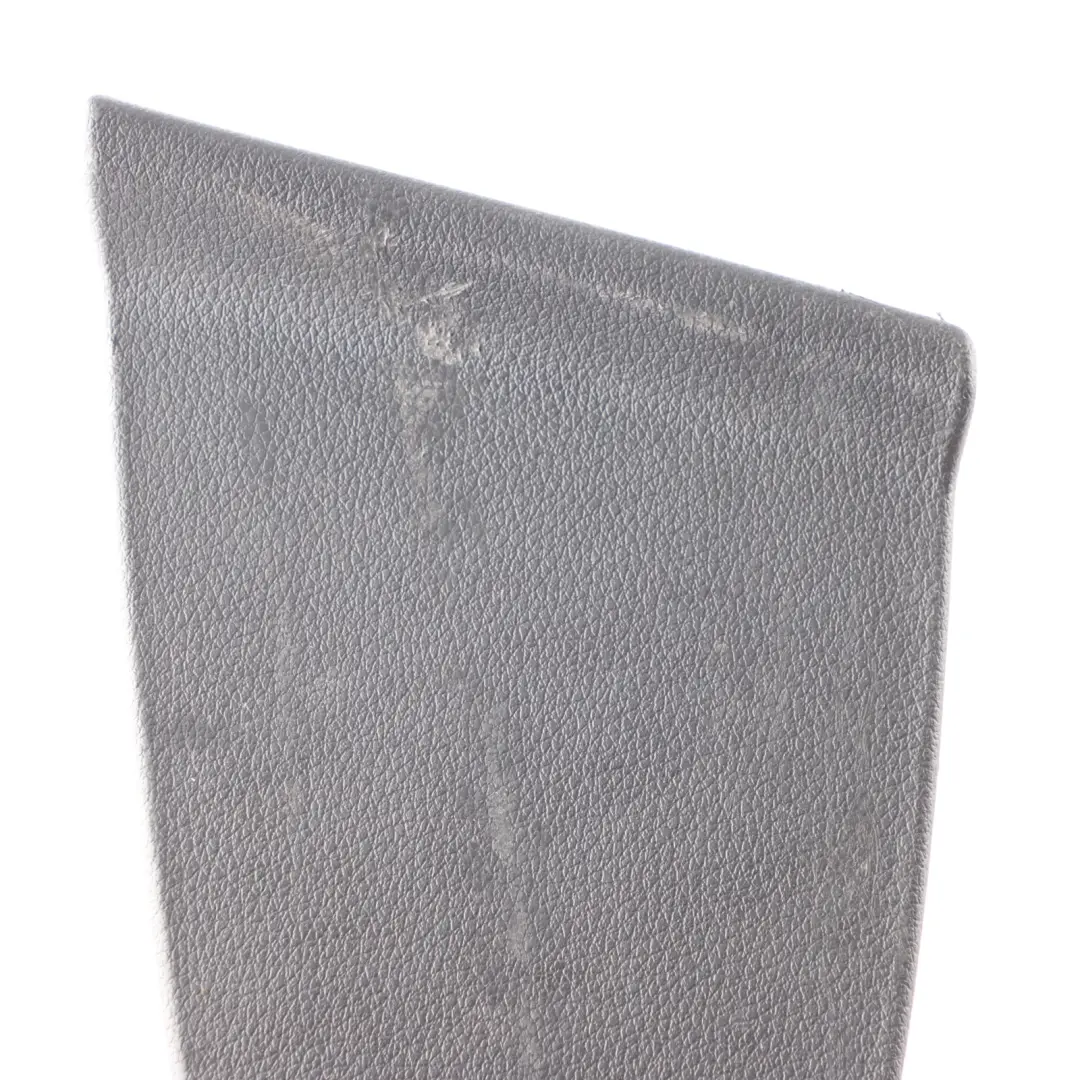 Audi A3 8V Maletero Interior Trasero Panel de Cierre Tapa Derecha 8V3867657 - SKU 8V3867658 - Número de pieza 8V3867658