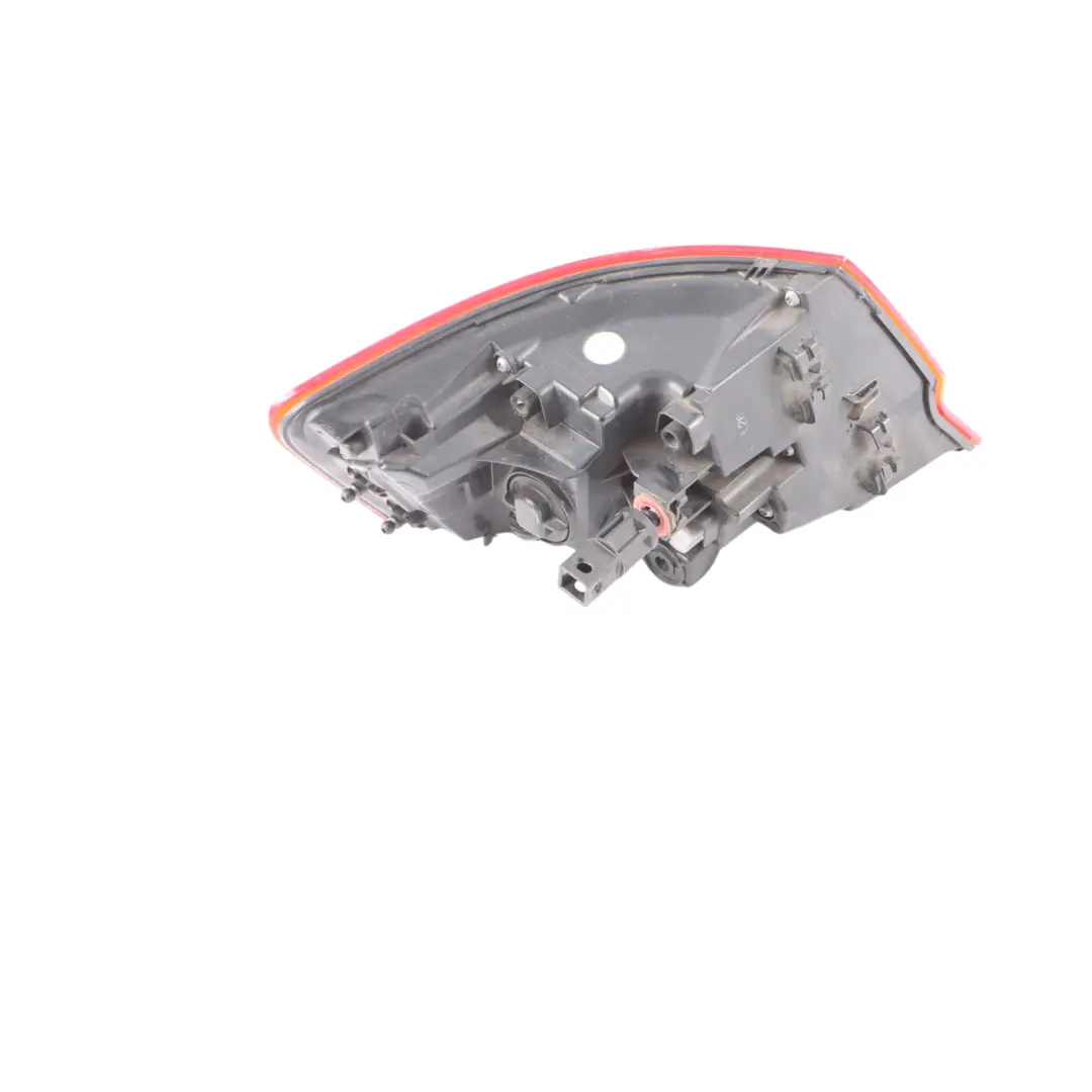 Lamp Trunk Light Right O/S Tailgate LED Hella to Audi A3 8V 3D Rear with Part number 8V3945092 Audi A3 8V 3D Rear Lamp Trunk Light Right O/S Tailgate LED Hella - SKU 8V3945092 - Part number 8V3945092