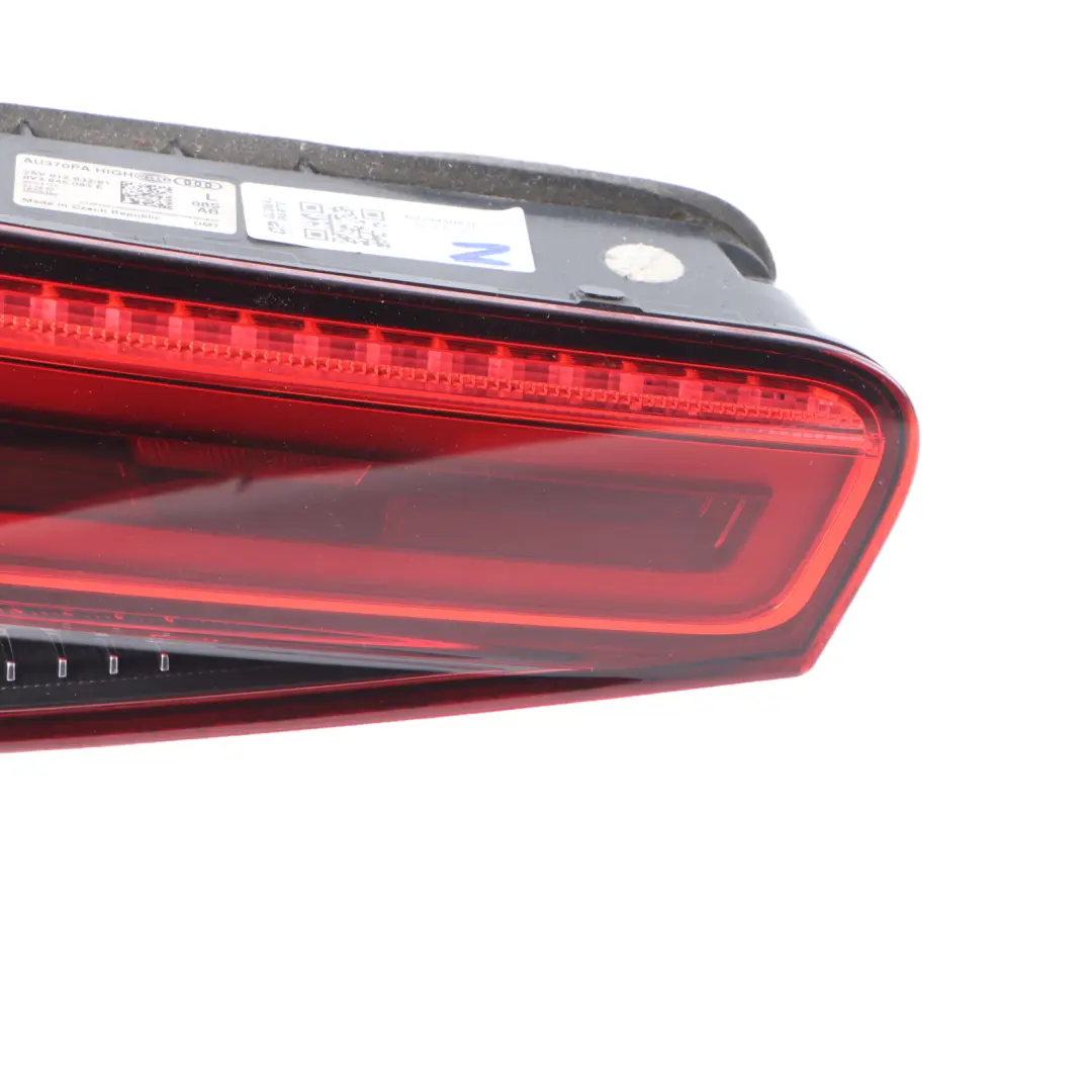Audi A3 8V Rear Lamp Trunk Boot Tailgate Inner Light Right O/S - SKU 8V3945093E - Part number 8V3945093E