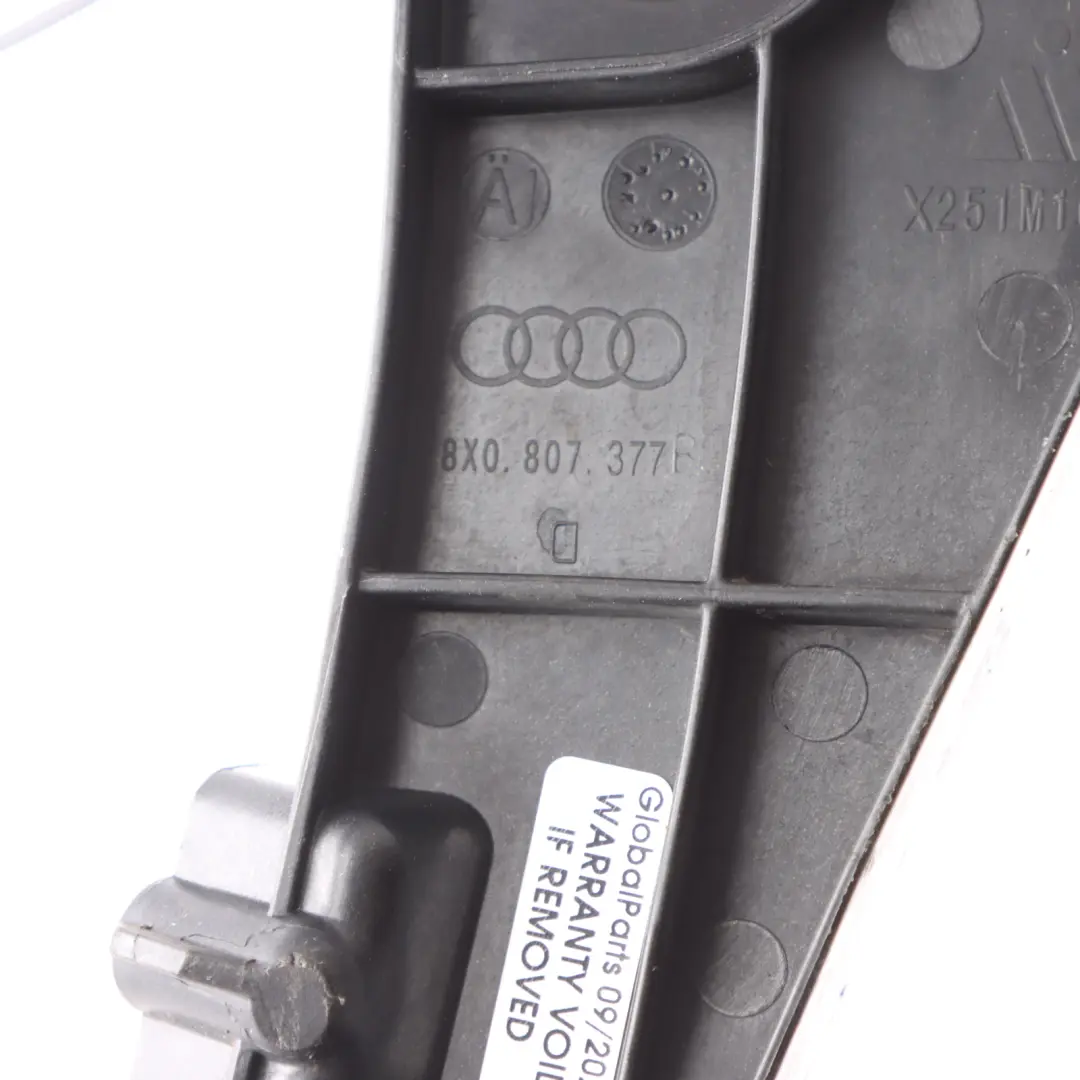 Hintere Stoßstangen Halterung Links Führungs Schienen für Audi A1 8X mit Teilenummer 8X0807377B Audi A1 8X Hintere Stoßstangen Halterung Links Führungs Schienen - SKU 8X0807377B - Teilenummer 8X0807377B