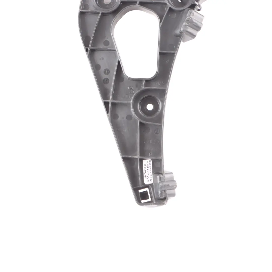 Montaggio Staffa Paraurti Destro Supporto Portapacchi per Audi A1 8X con numero di parte 8X0807378B Audi A1 8X Montaggio Staffa Paraurti Destro Supporto Portapacchi - SKU 8X0807378B - Numero di parte 8X0807378B