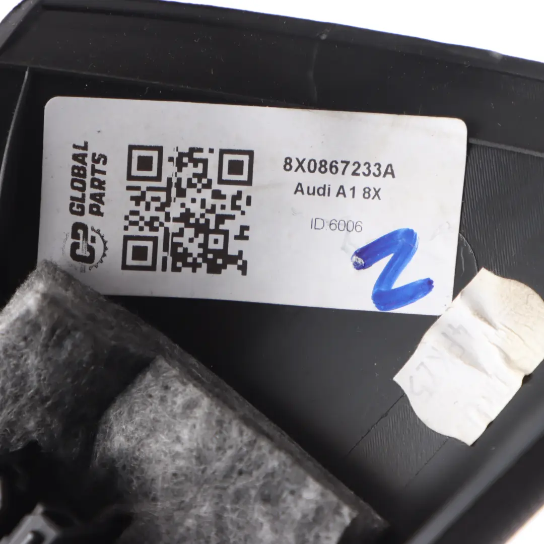 Plastik Osłona Słupka A Lewy Przód do Audi A1 8X o numerze 8X0867233A Audi A1 8X Plastik Osłona Słupka A Lewy Przód - SKU 8X0867233A - Numer Części 8X0867233A